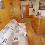 House In Village Semesterbostad *