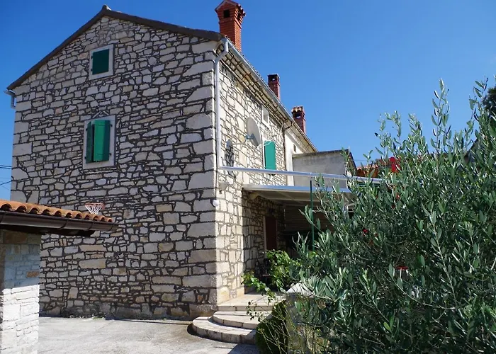 House In Village * Rakalj