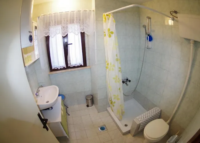 펜션 House In Village Rakalj