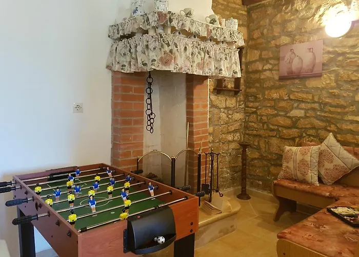 House In Village * Rakalj