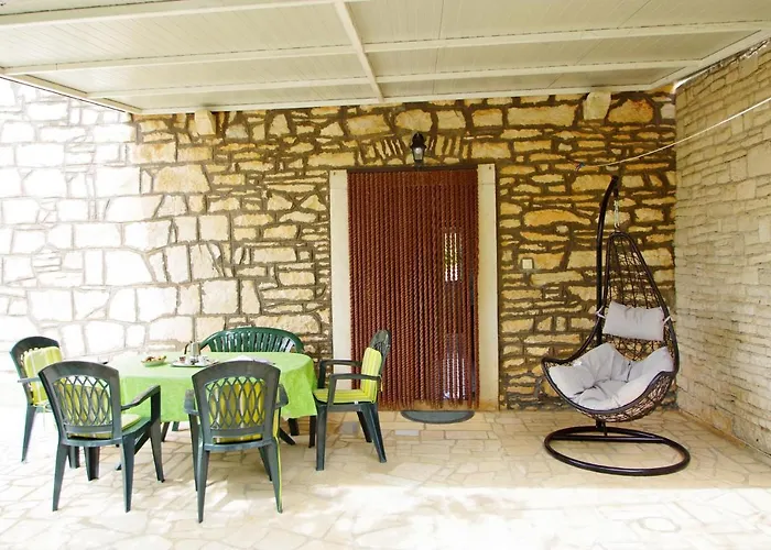 House In Village 펜션